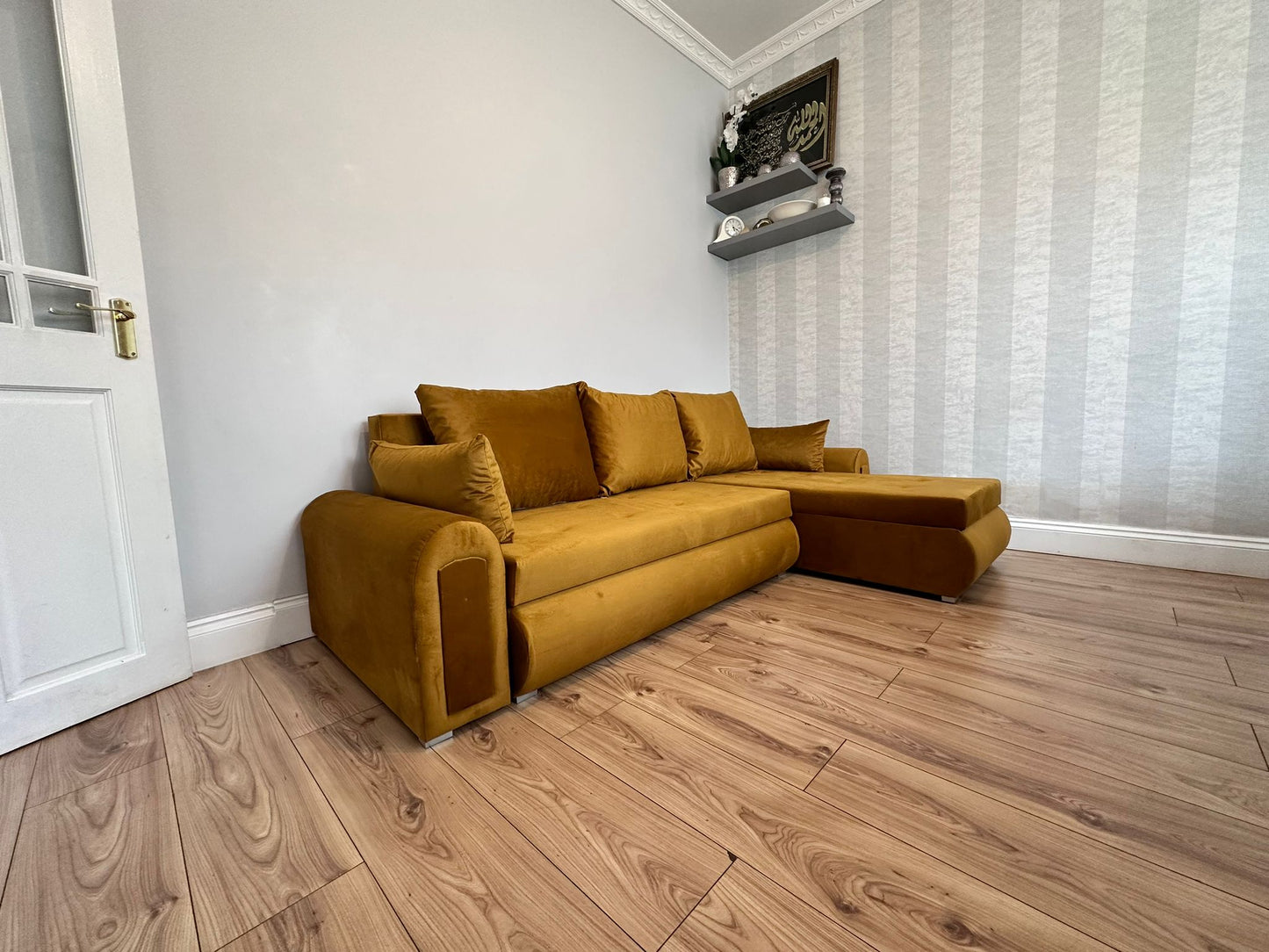 Berlin Sofa bed Mustard